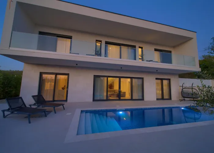 Villa Sensei Linardići